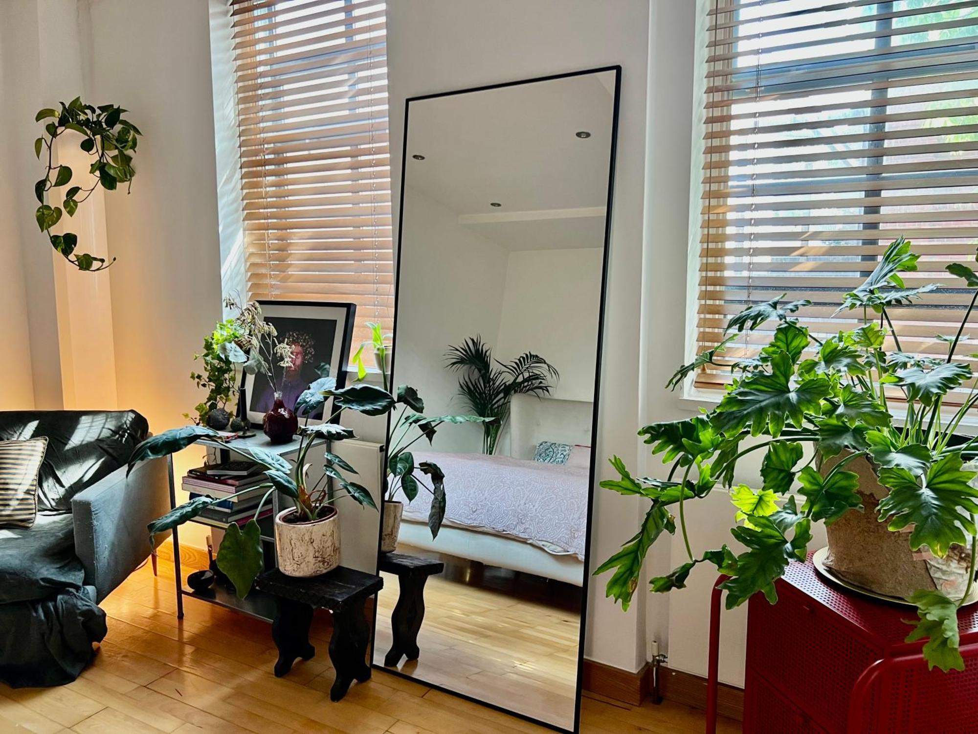 Huge Room For Recharge And Relaxation In Loft With Sauna In Central London Exterior photo
